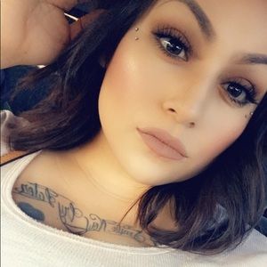 Meet your Posher, Denisse